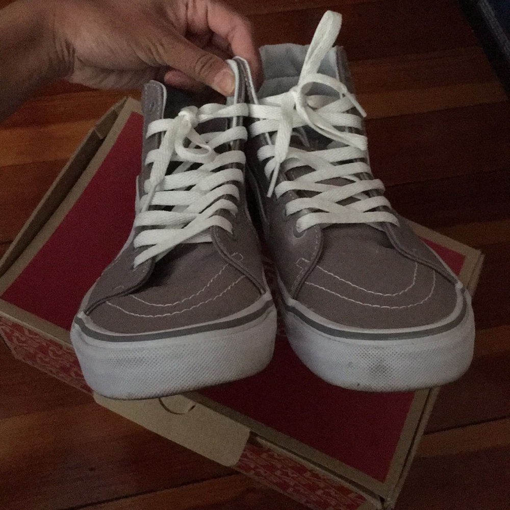 Grey vans - Picture 3 of 8